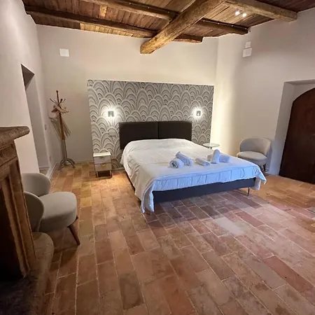 Relais Borgo Lizori Country House Campello sul Clitunno Exterior photo