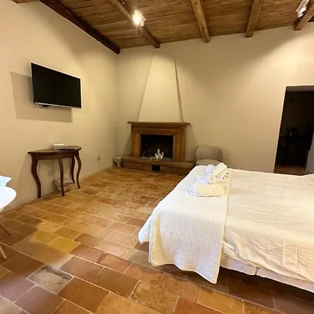 Relais Borgo Lizori Country House Campello sul Clitunno Exterior photo
