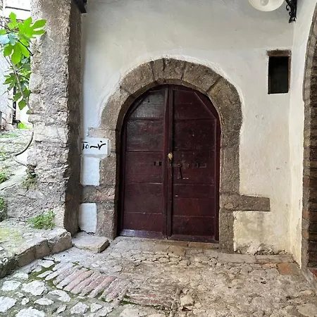 Relais Borgo Lizori Country House Campello sul Clitunno Exterior photo