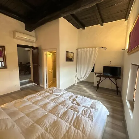 Relais Borgo Lizori Country House Campello sul Clitunno Exterior photo