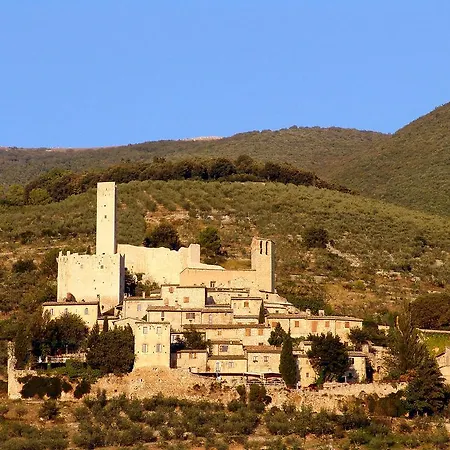 Relais Borgo Lizori Country House Campello sul Clitunno Exterior photo