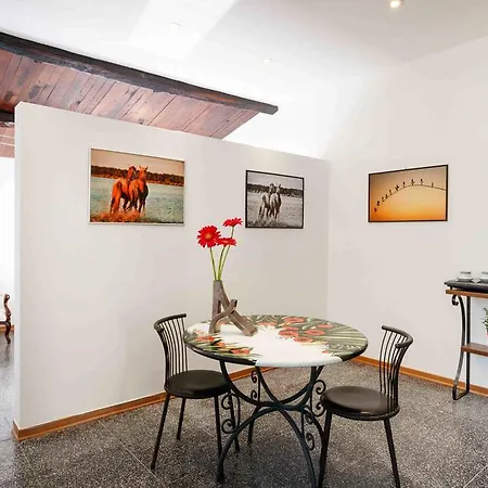 Relais Borgo Lizori Country House Campello sul Clitunno Exterior photo