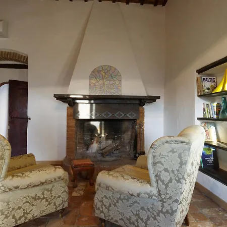 Relais Borgo Lizori Country House Campello sul Clitunno Exterior photo