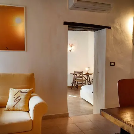 Relais Borgo Lizori Country House Campello sul Clitunno Exterior photo