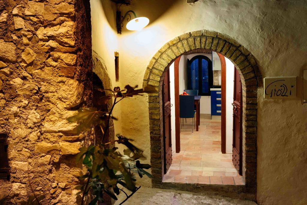 Relais Borgo Lizori *