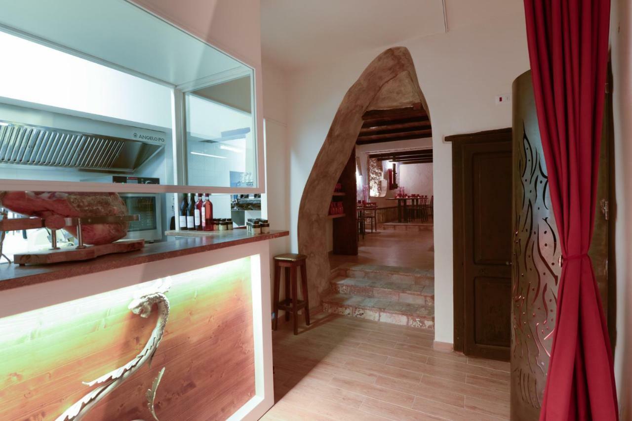 Relais Borgo Lizori Apartment Campello sul Clitunno